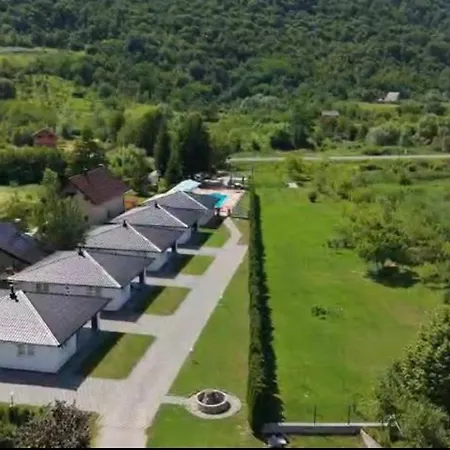 Lohovo Arena 아파트 Bihać