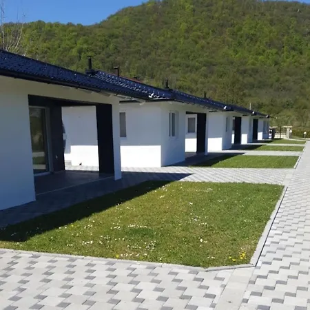 Lohovo Arena * Bihać